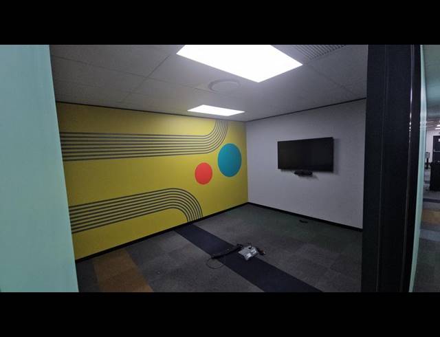 BUSINESS PROPERTY TO RENT IN VORNA VALLEY